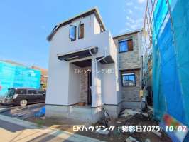 谷在家駅　徒歩11分　構造：木造土地面積:86.60平米　建物面積:93.36平米　