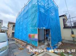 谷在家駅　徒歩11分　構造：木造土地面積:88.70平米　建物面積:93.57平米　