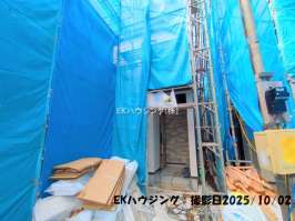 谷在家駅　徒歩11分　構造：木造土地面積:94.05平米　建物面積:88.70平米　