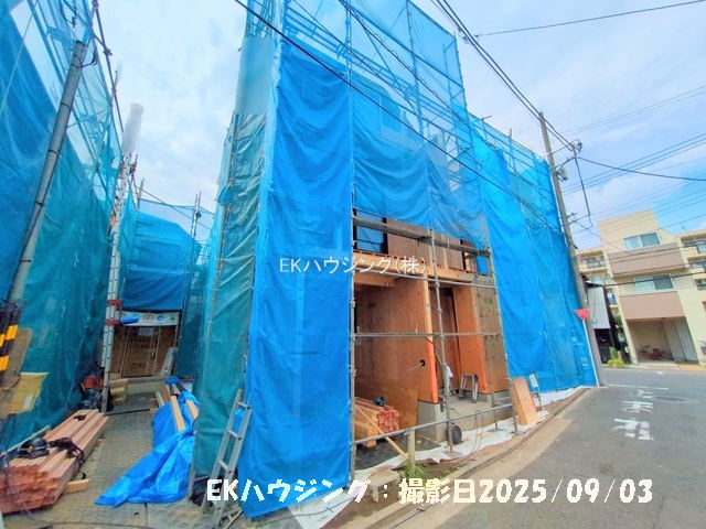 高野駅　徒歩4分　構造：木造土地面積:66.89平米　建物面積:117.01平米　