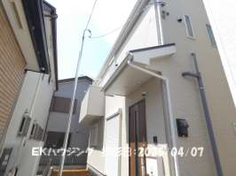 六木２丁目新築戸建て全３棟　３号棟