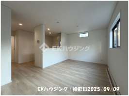 東和３丁目新築戸建全２棟　２号棟